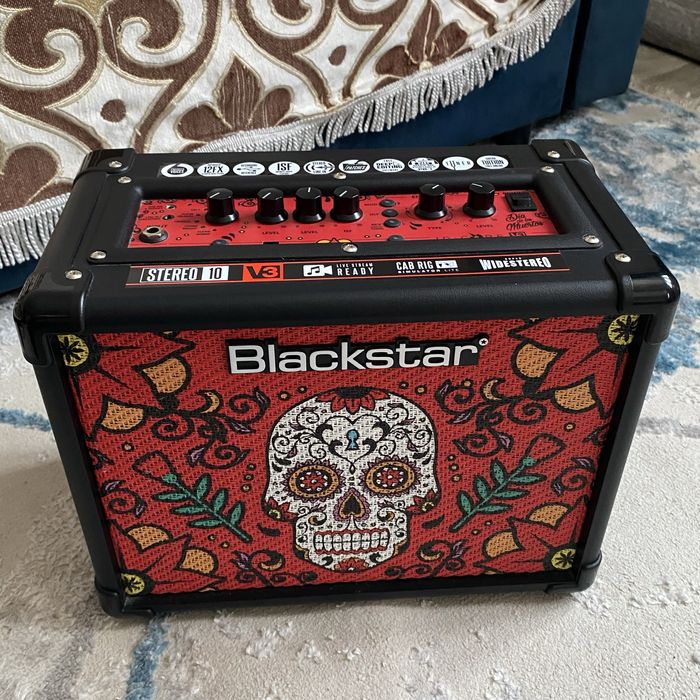 Электрогитара с комбиком Ibanez & Blackstar