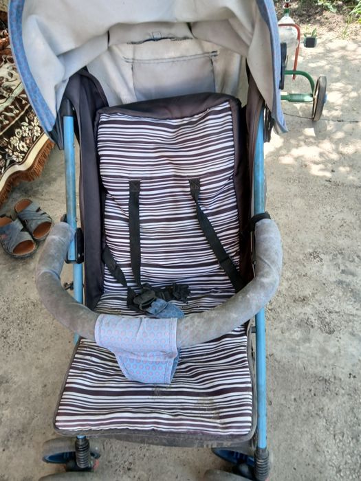 Продам коляску в хорошем состоянии