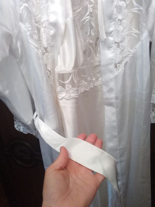 Новый Женская пеньюар.