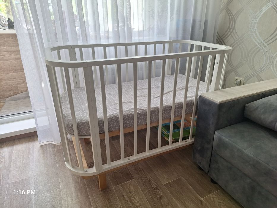 Продам детскую кроватку