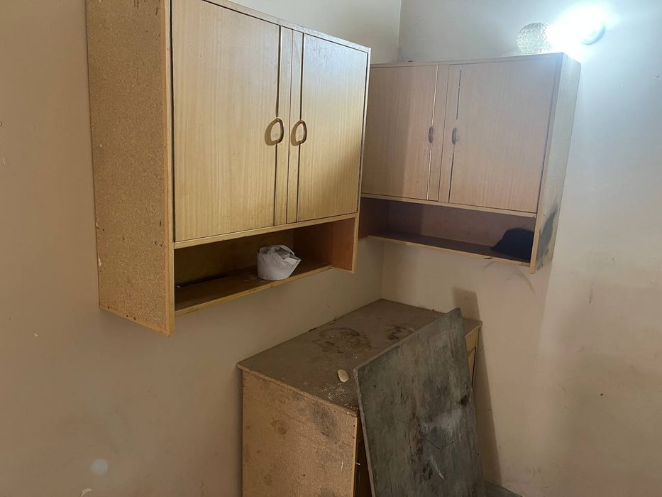 Продам старые мебели в комплекте