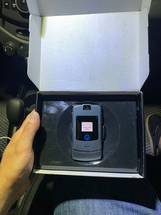 Motorola razr v3 i