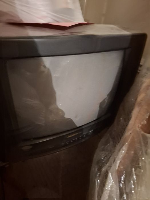 Продам срочно телевизоры