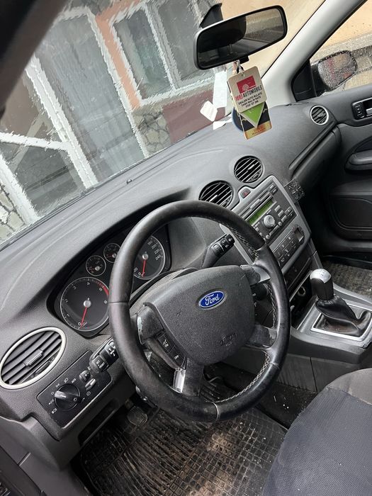 Ford focus 1.6tdci 90cp
