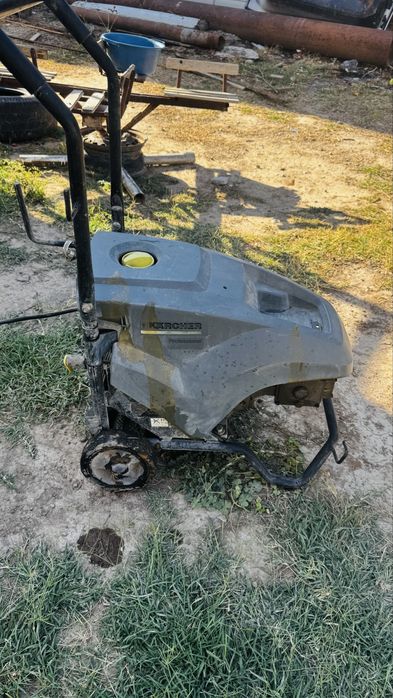 Мойка karcher для автомобиля.  380