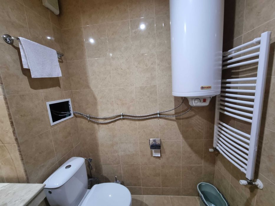 Просторен двустаен апартамент без такса поддръжка в гр. Банско