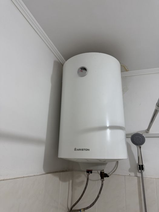 Аристон сатылады