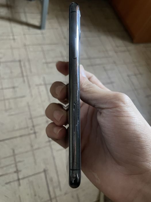 iPhone 11pro в хорошеи сост