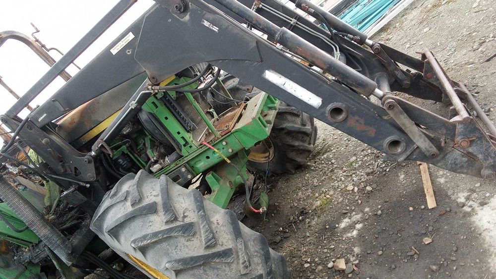 Dezmembrez John Deere 6410 si Dezmembrez John Deere 6110