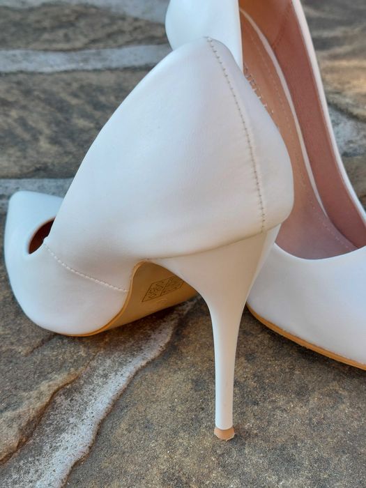 Pantofi stiletto botinelli