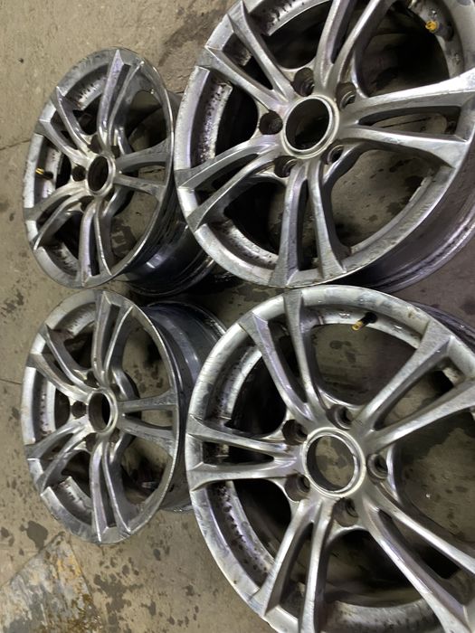 На 15. 5/114,3 в нал