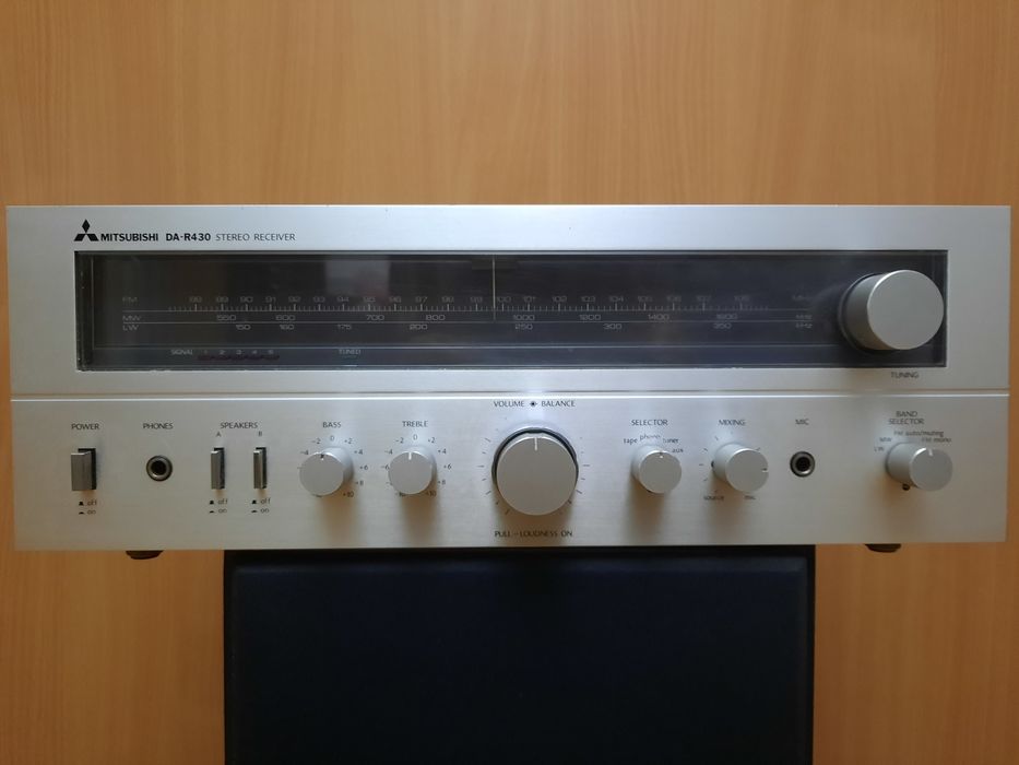 Amplituner Mitsubishi DA-R430