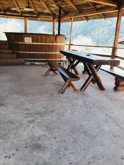 Cabana de inchiriat zona Coada Lacului Remeti