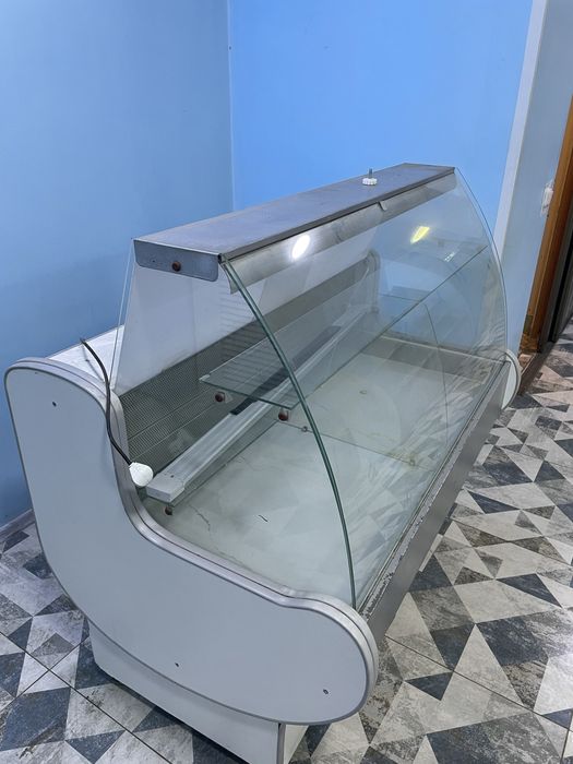 морозильник магазинный