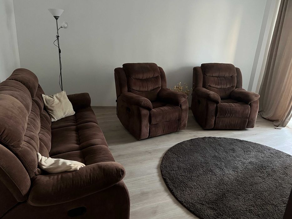 Închiriez apartament 2 camere ultracentral