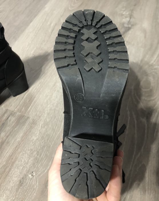Ghete negre marime 35 ghete 35 ghetute cu toc