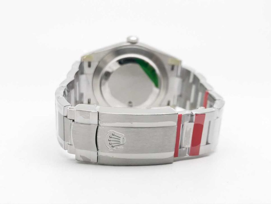 Rolex Oyster Perpetual 41mm 134300 Pistachio Green – мъжки часовник – реални снимки