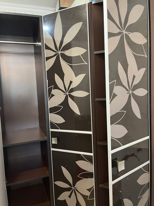 Продам шкаф право 105 лево 127 глубина 53