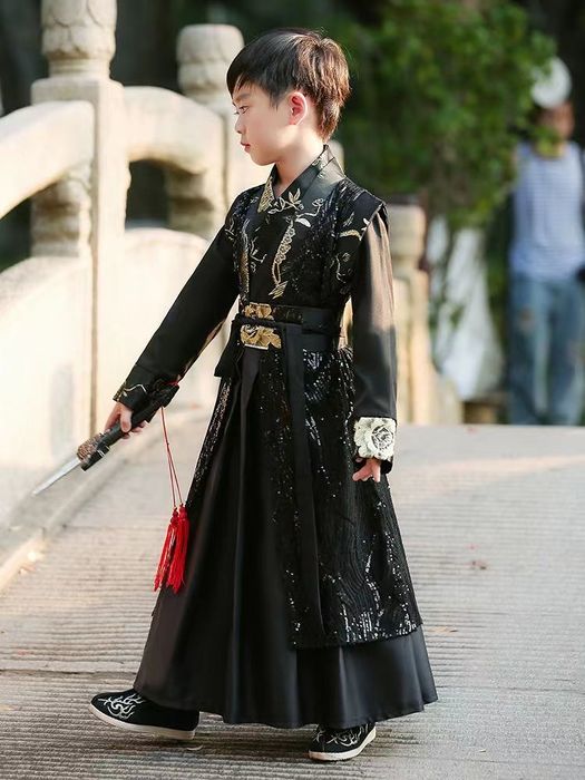 Корейский костюм на прокат