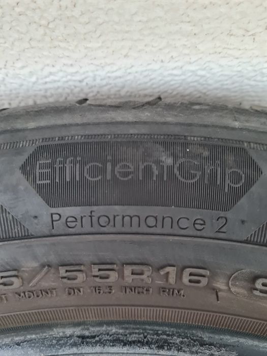 Летни гуми 4 броя GOODYEAR EfficientGrip 205 55 R16 дот 4821