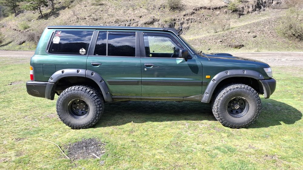 Vând Nissan Patrol Y61 3.0L, 2002