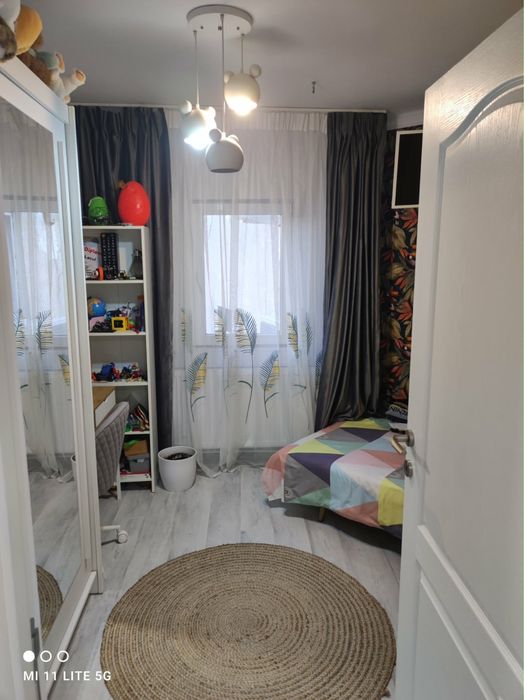 Apartament- renovat complet