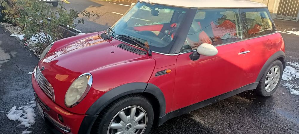 Se vinde Mini Cooper