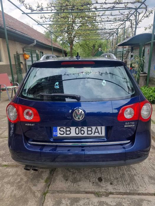 Vând Volkswagen Passat B6 4Motion, motor 2.0 TDI Common Rail CBAB