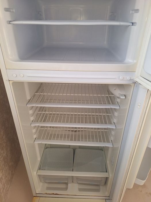 Продаётся холодильник