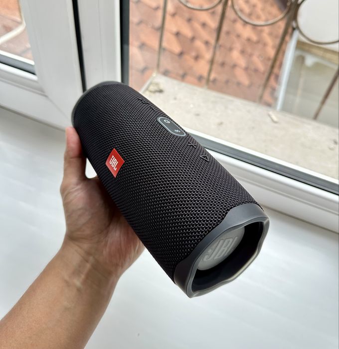 JBL Charge 4 Новый из США / Без комплекта