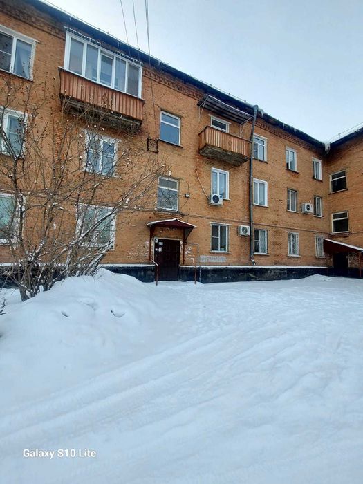 Продам 2х комнатную квартиру в Согре на 2 этаже