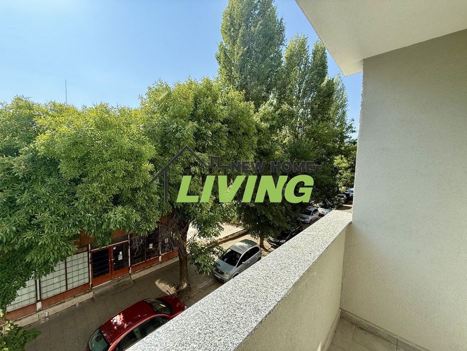 Продава се Тристаен апартамент в Пазарджик, Център - 80 кв.м за 1125 €/кв.м - Снимка #8