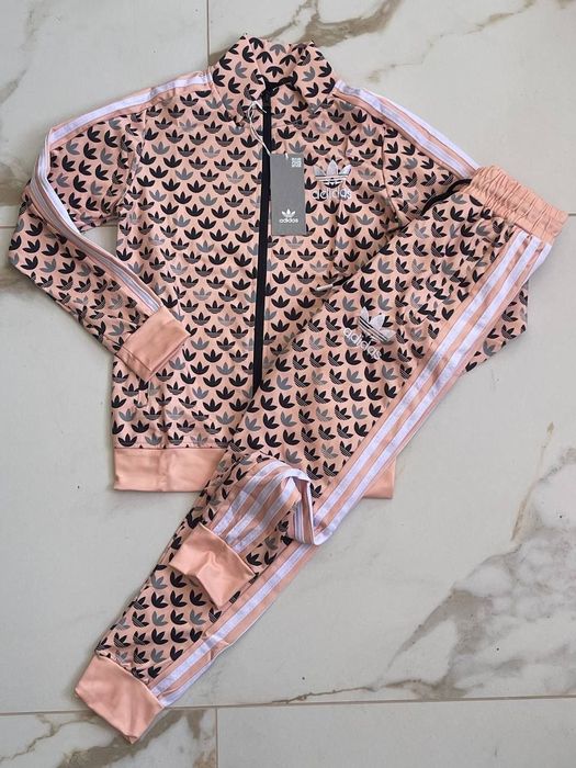 Trening fete și baieti