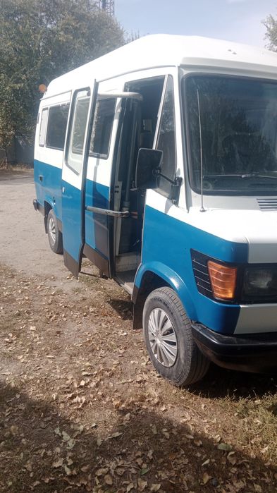 Продам Мерседес бенс сапок