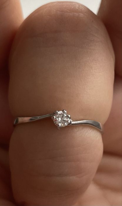 Inel aAur alb 18k cu diamnat