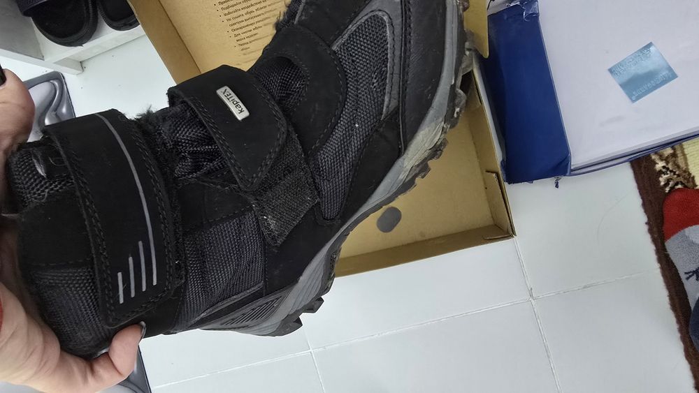 Ботинки чёрные капика