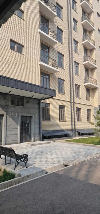 Новостройка квартира сотилади. Янгиҳаёт тумани, 4-Этаж 41 метр квадрат