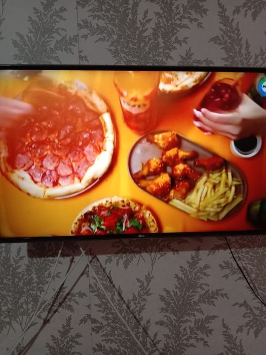 Срочно продаю телевизор