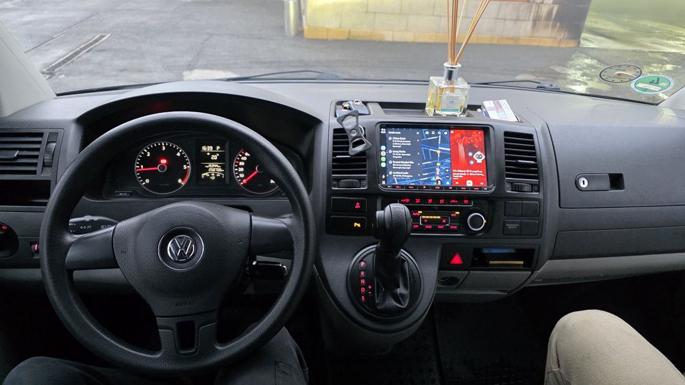 Se vinde auto VW Caravelle 8+1 locuri 2.0 BiTdi DSG  2013 T5 Multivan