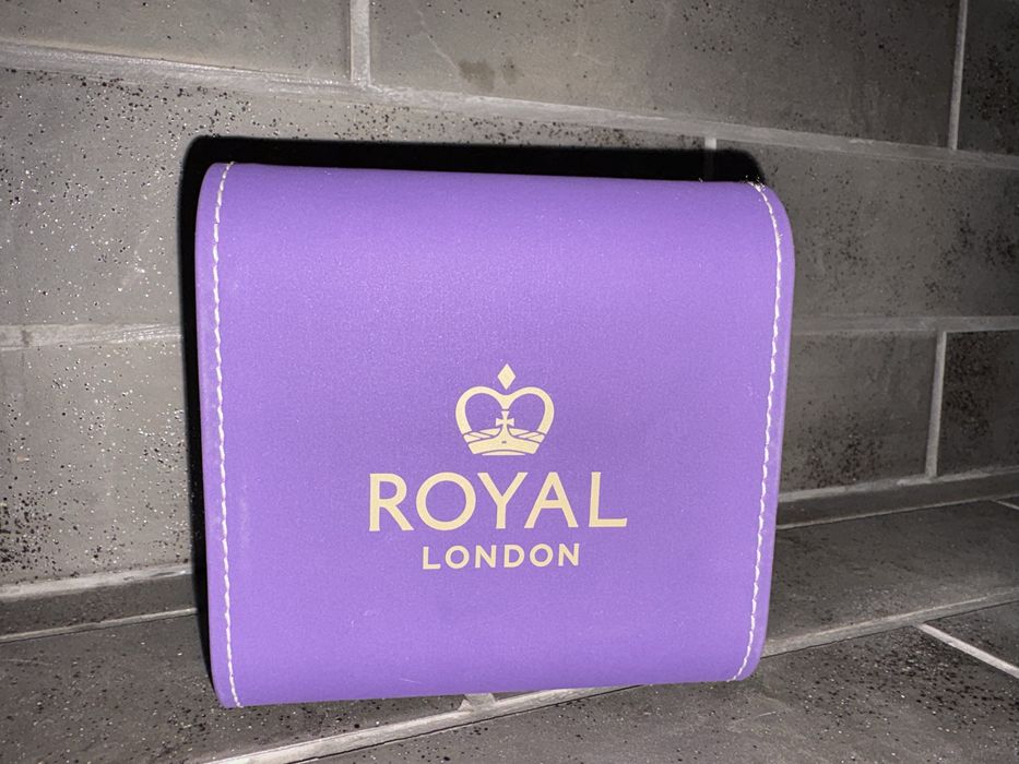 Наручные часы Royal London