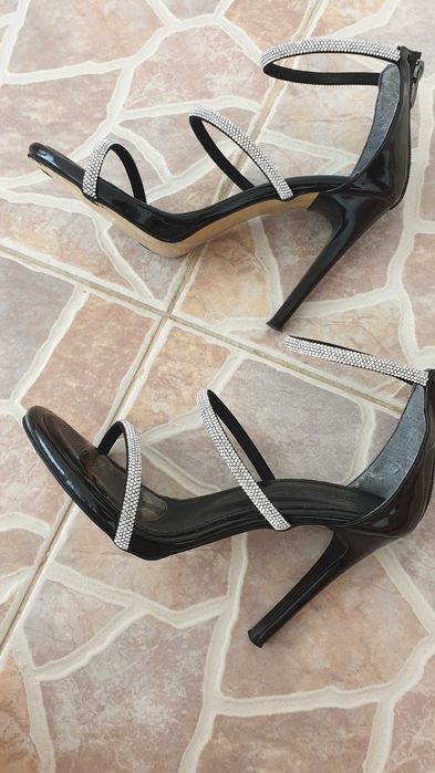 Сандали    37   номер