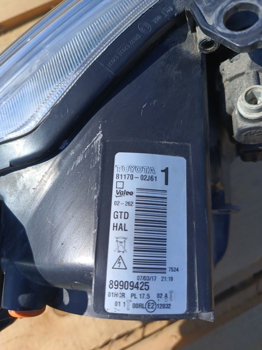 Far dreapta toyota auris 2013-2015