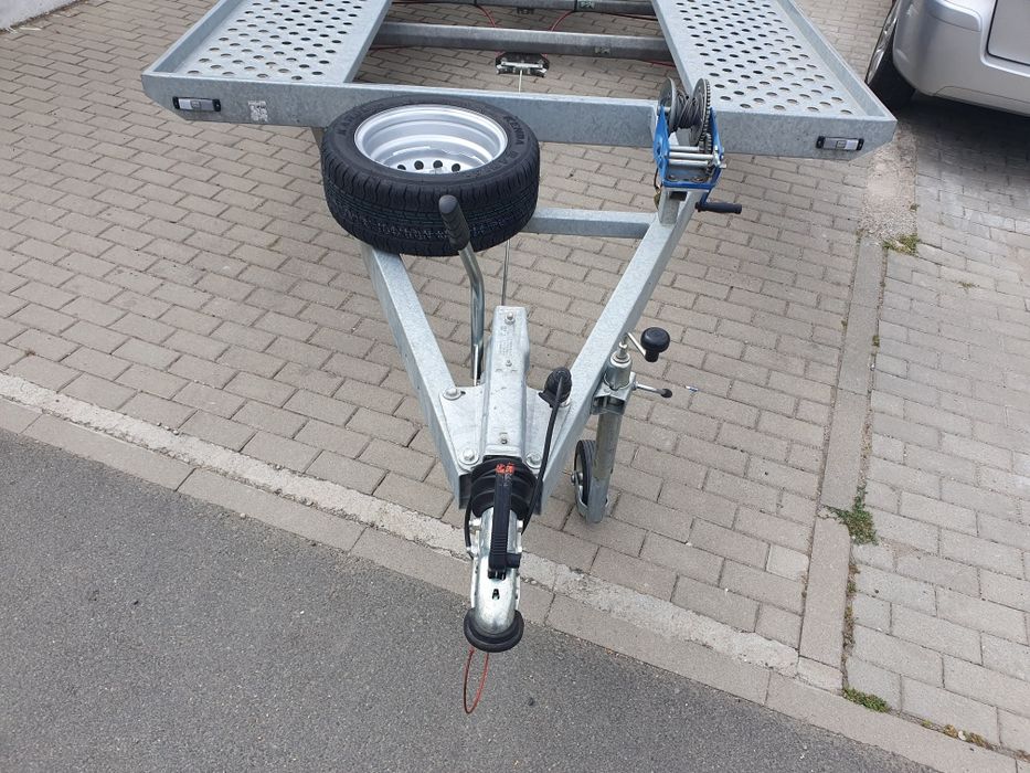 Trailer Taurus 4,5m x 2,05m 2500 kg