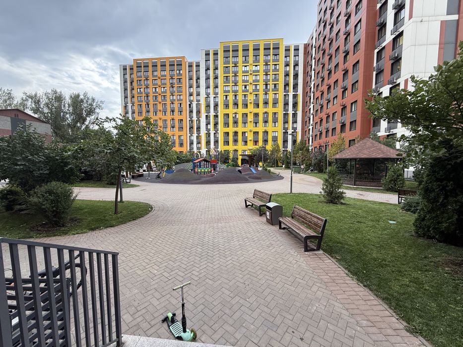 Продам 3х комн квартиру в Алматы