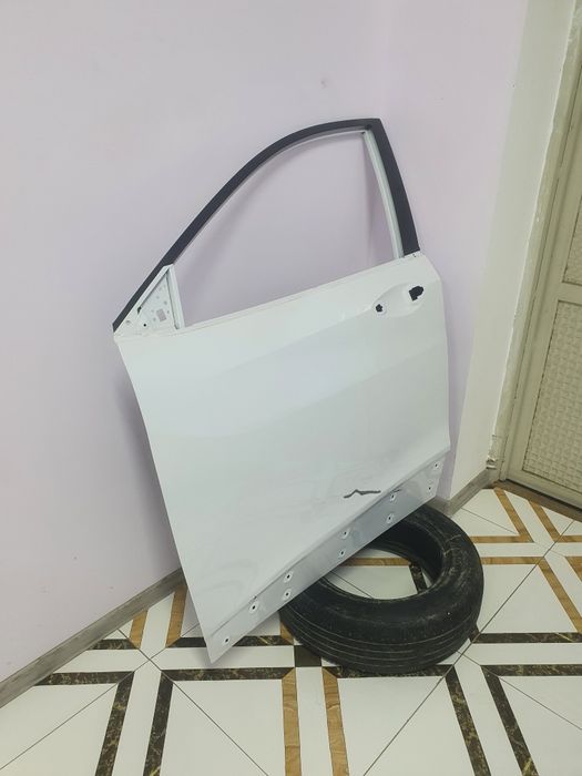 Трекер 2 эшик сотилади