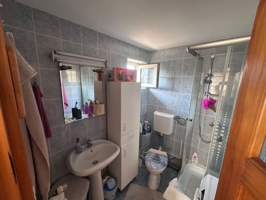 Vând Casă  Zona excelenta!