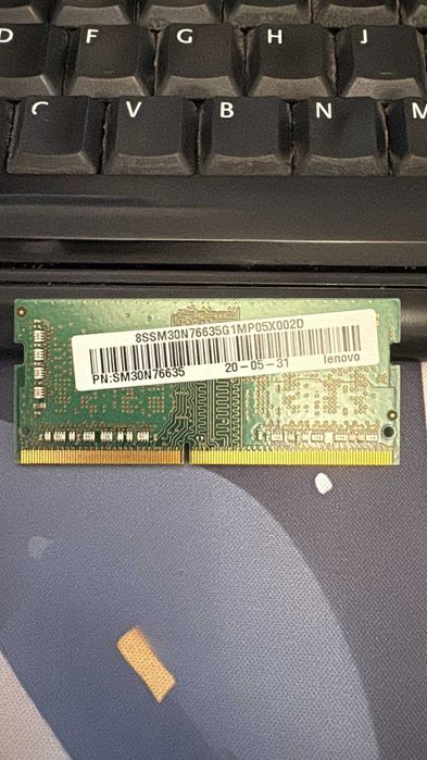 Memorie Samsung 4GB DDR4 4 GB pentru laptop SO-DIMM