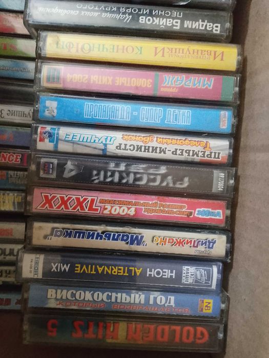 компакт кассеты разные