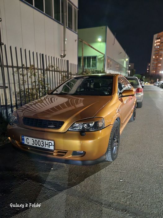 Опел астра бертоне