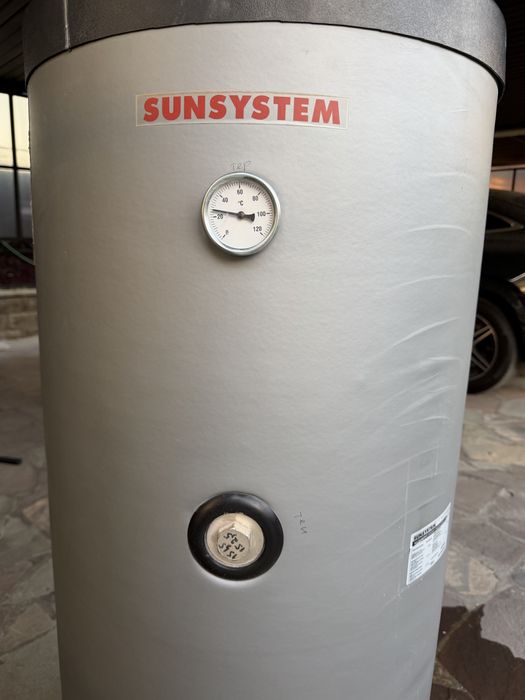 Косвенный бойлер 200 литров Sunsystem sn200nf